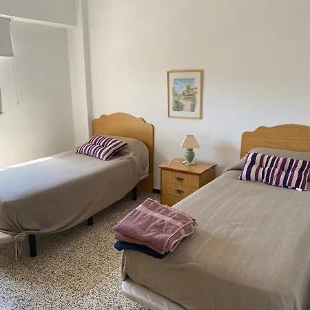 Comfortable And Conveniently Located House *