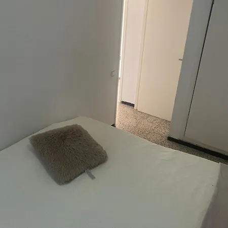 Comfortable And Conveniently Located House *